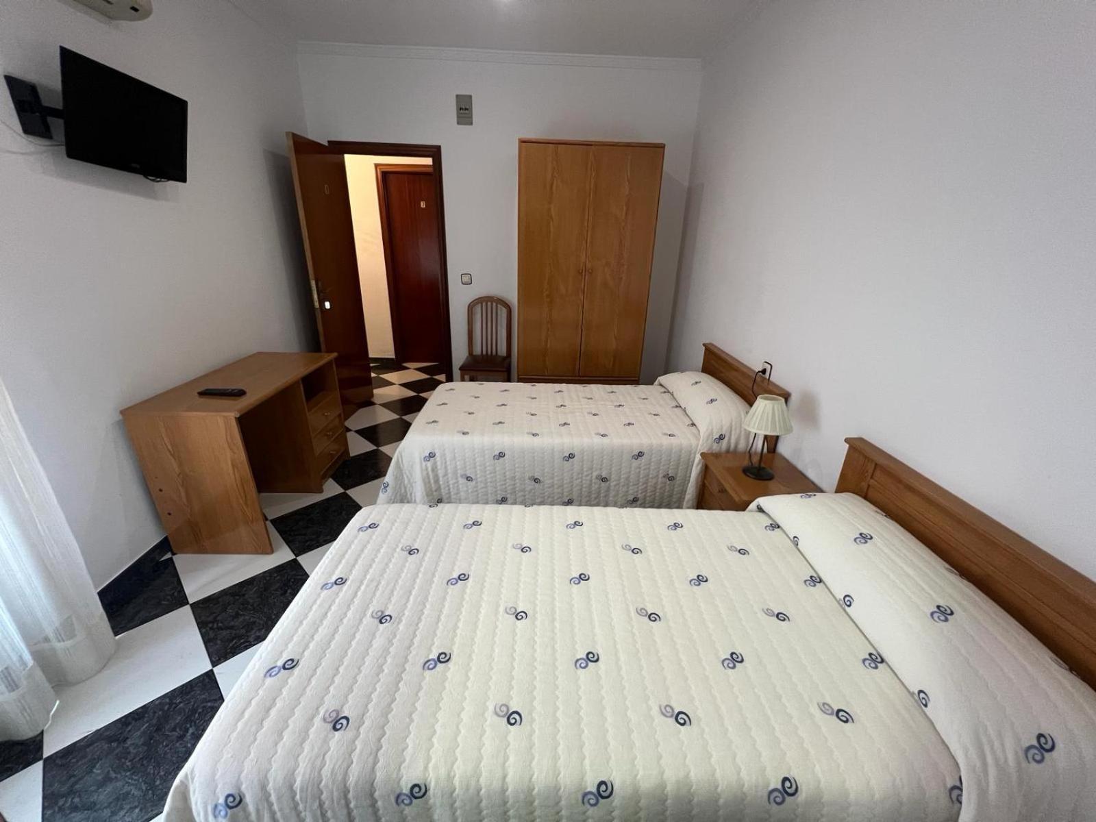 Hostal Los Amigos Siruela Extérieur photo
