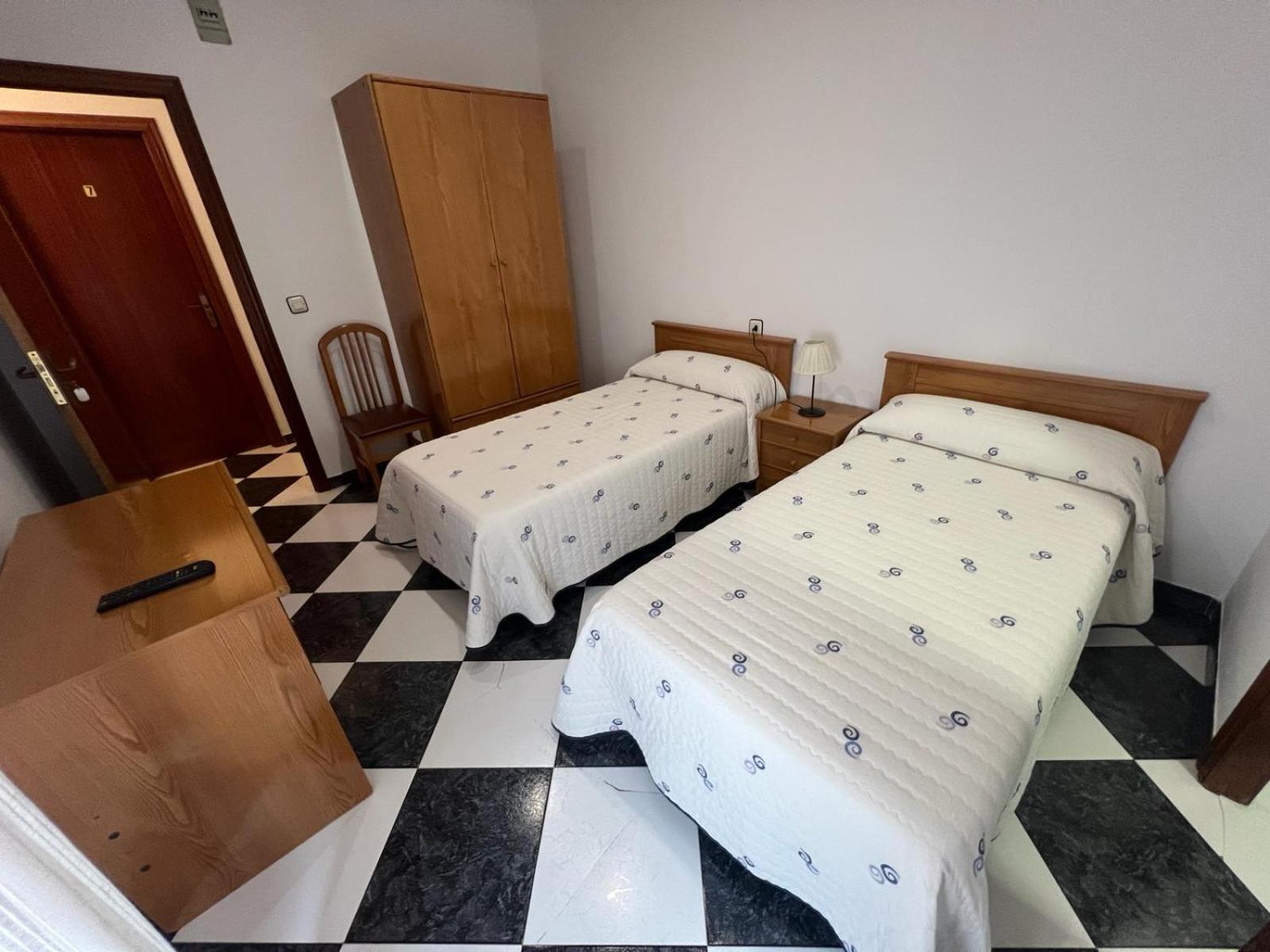Hostal Los Amigos Siruela Extérieur photo